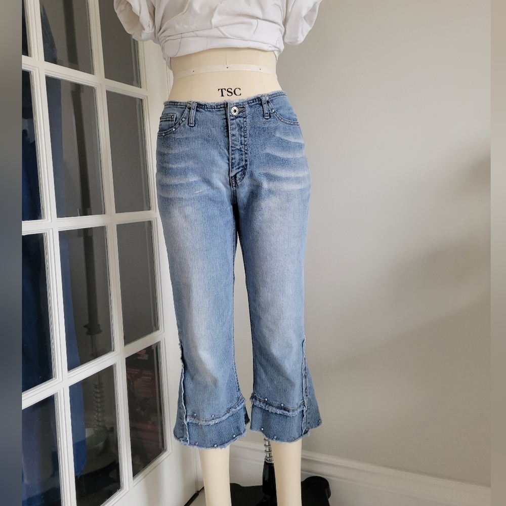 Y2K LIQUID JEANS capri length stretch denim with silver studs and fraying - Picture 2 of 14